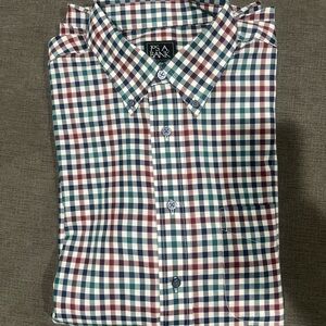 7 Button-Down Check Shirt in Navy & Burgundy